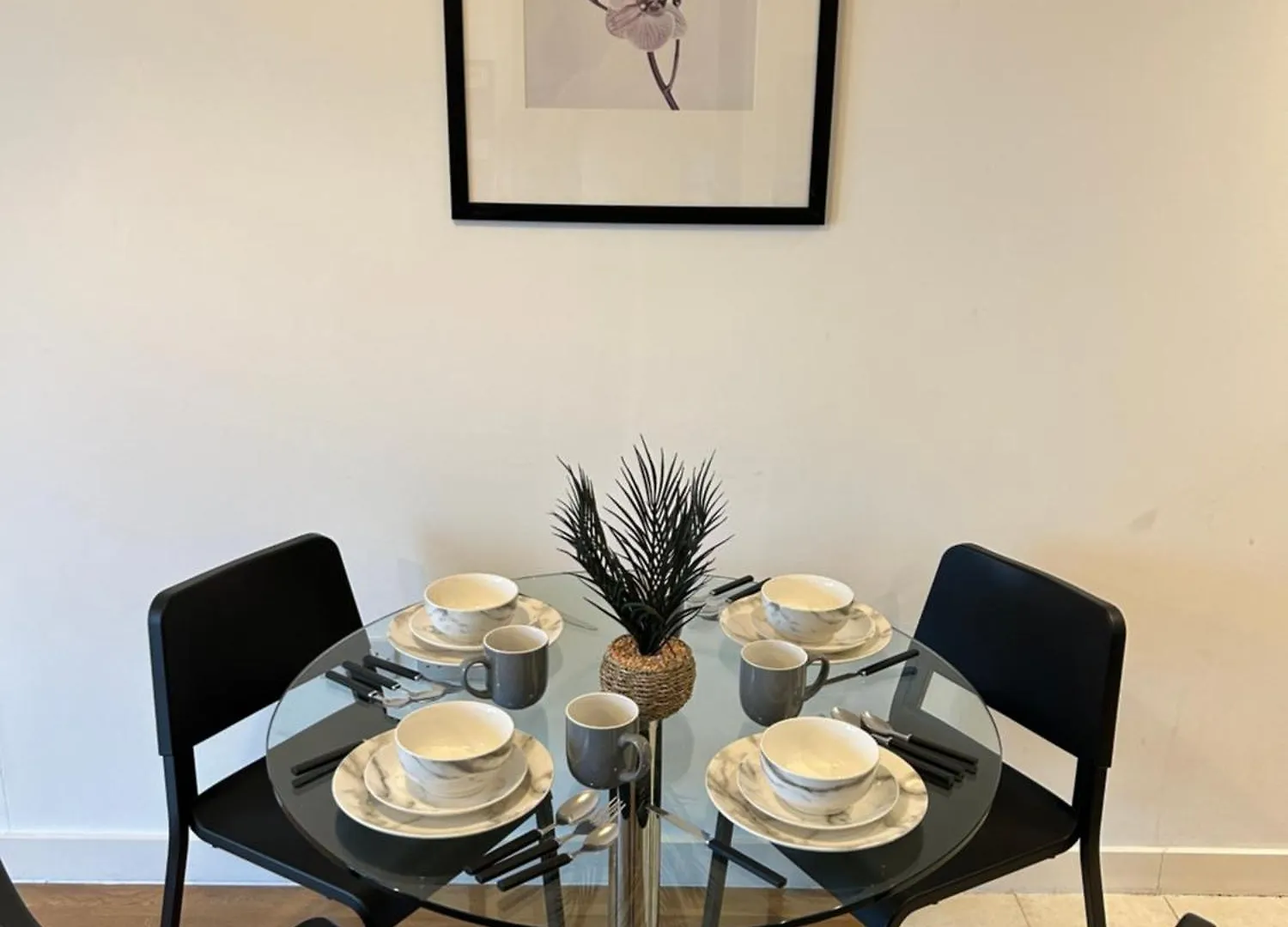 Apartment Newly Renovated & Modern 2-Br Close To Canary Wharf London